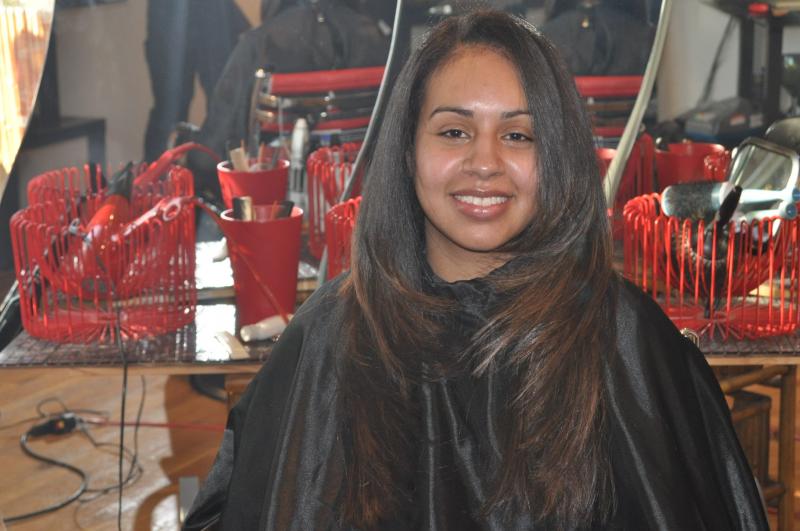 Original salon photograph 10 of 19